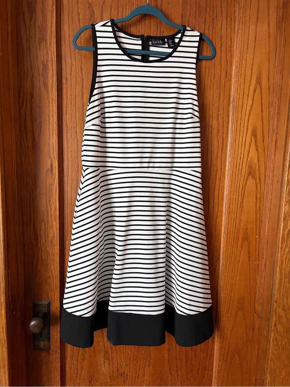 Nicole Miller Womens Black & White Striped Fit-and-Flare Dress with pockets